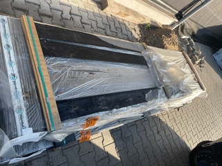 Ca. 51x Douglas Dubbele Rhombus Zwart Gecoat, 25x123mm, lengte 300cm